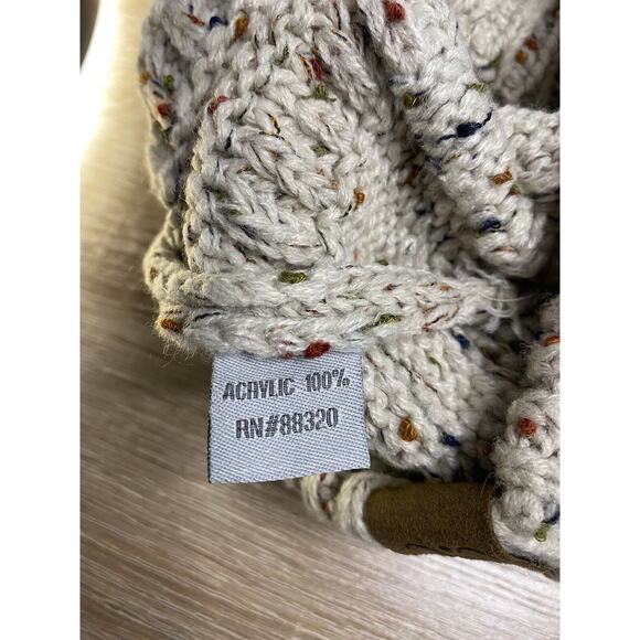 CC Exclusive Women's Beige Cream Earth Knit Beanie Acrylic Hat Cap One Size - Picture 3 of 4